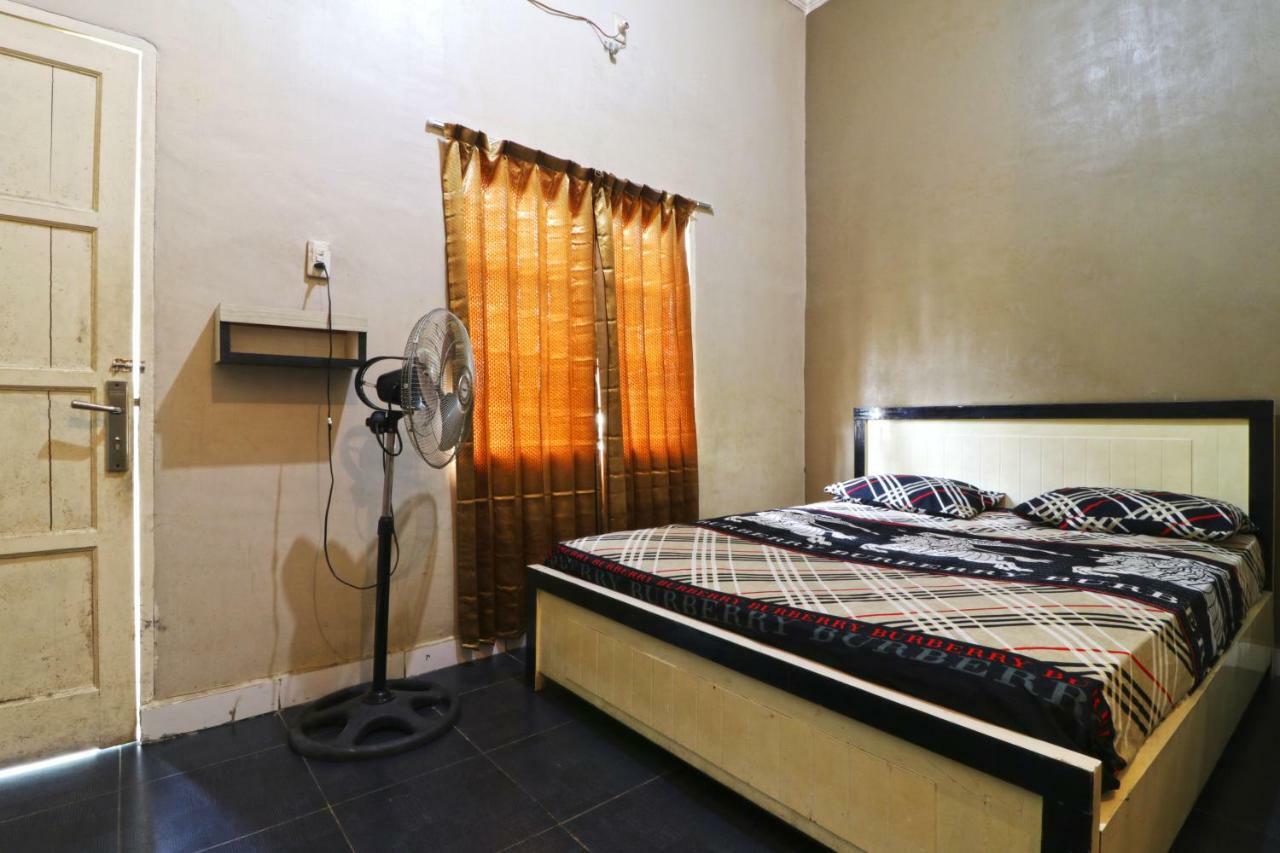 Hotel Graha Soeltan Sunggal Luaran gambar